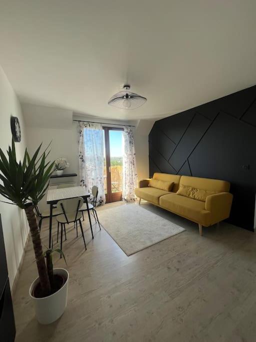 Ferienwohnung Le Rivabella Ouistreham Exterior foto